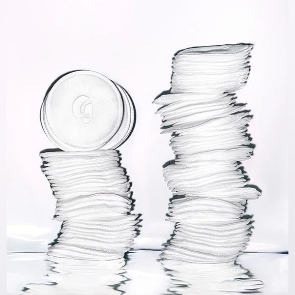 GLOSSIER ISO ITEM!!!! - Picture 3 of 3